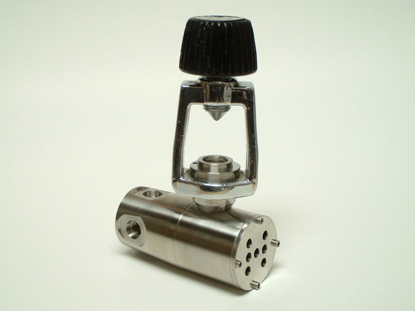 Stainless steel gas regulator